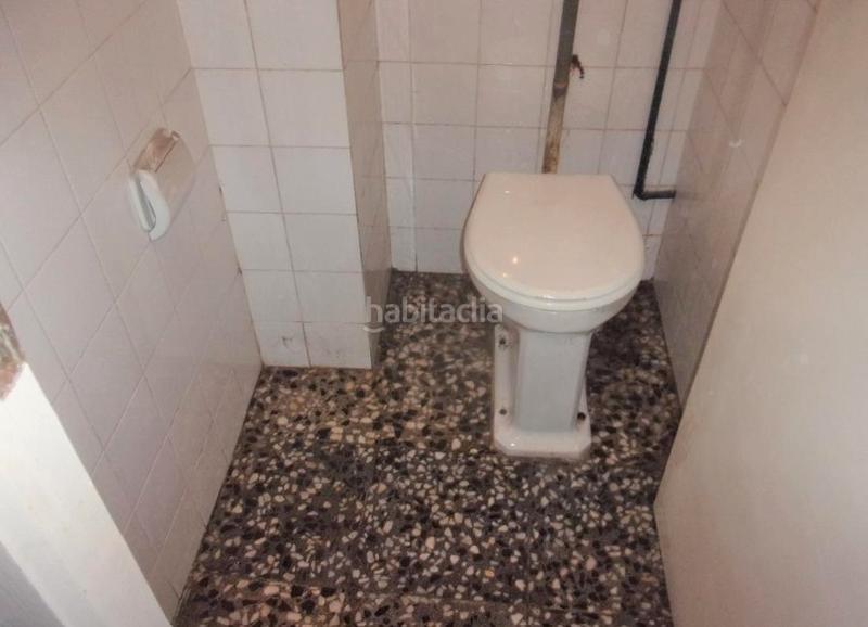 Foto 8110a106-dfba-4702-80cc-3ce92e8006ae. Geschäftsraum in avinguda pere iv 14 in Llombai Burriana