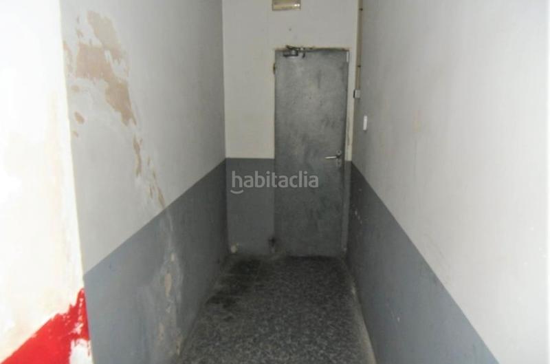 Foto f9636ab2-1942-4324-980c-22ffbdc56ac3. Geschäftsraum in avinguda pere iv 14 in Llombai Burriana