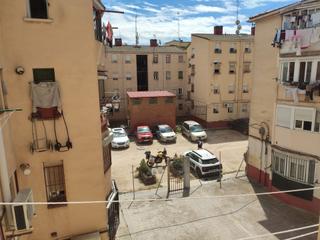 Etagenwohnung in Calle Tortajada