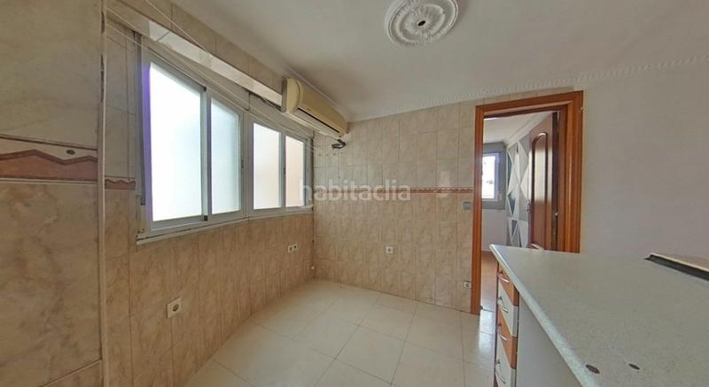 Foto 4a952b7a-f917-41c4-bc93-a076c5c8fe45. Flat with heating in Villaverde Alto Madrid