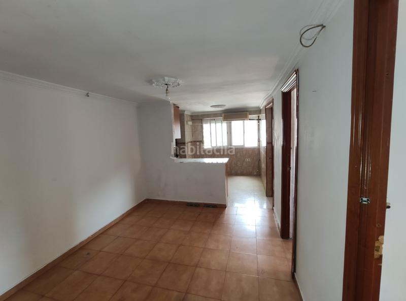 Foto 9904fbb4-6efb-4a02-bfe7-94ec4bc9ad27. Flat with heating in Villaverde Alto Madrid