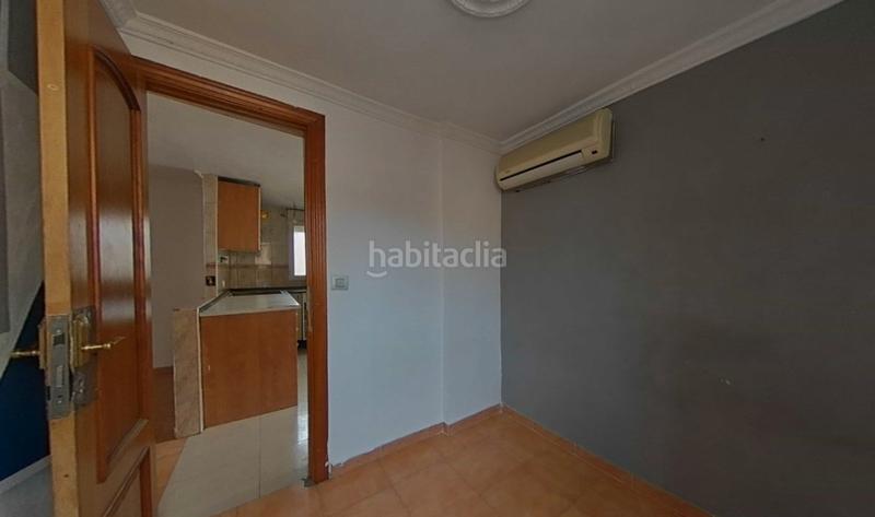 Foto a69838b3-1bf3-493f-a42a-895abf2d4160. Flat with heating in Villaverde Alto Madrid