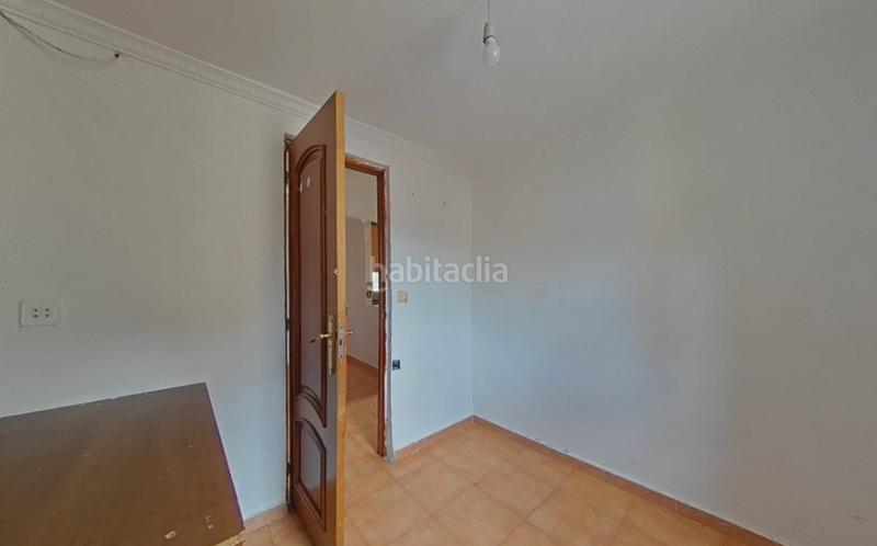 Foto e2784962-88b2-4076-9062-8cbcb08152f9. Piso en Villaverde Alto Madrid