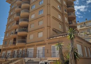 Locale commerciale in Carrer de la Rioja