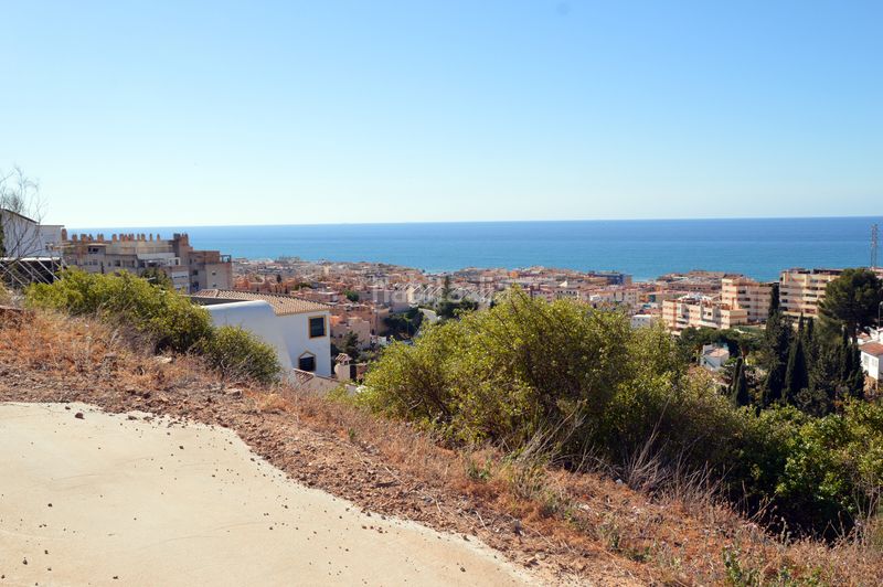 Foto d6206c65-e724-4fbf-a13a-74259a7a7af0. Terreno residencial en Cotomar Rincón de la Victoria