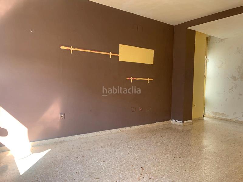 Foto fef7c7c0-a889-46d0-969f-24614c17199a. Piso en Nuevo Parque - Los Rosales - Tráfico Pesado Huelva