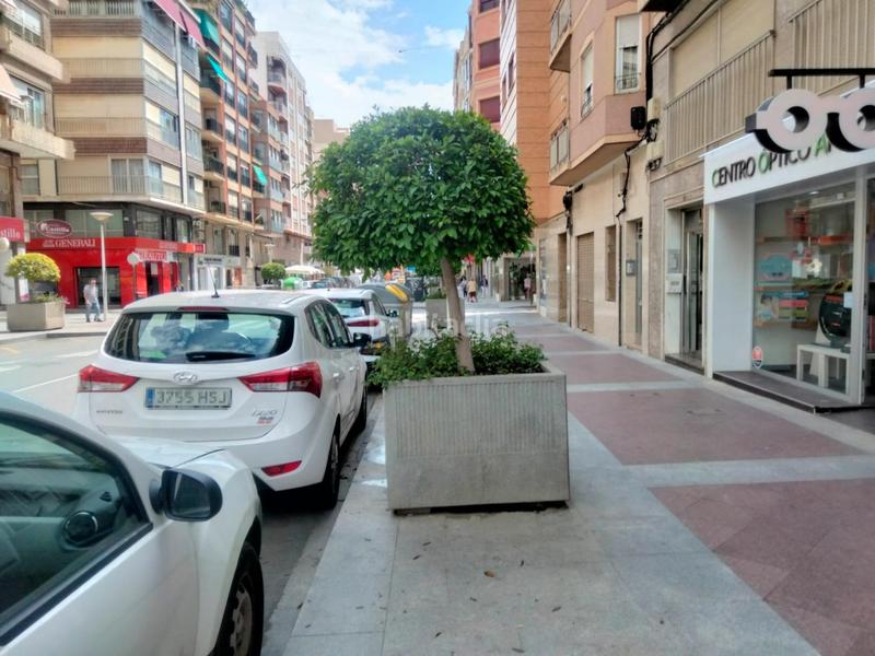 Foto 59e2195d-e741-424e-92a6-e91c9b685476. Appartement dans Reina Victoria - Miguel Hernández Elche / Elx