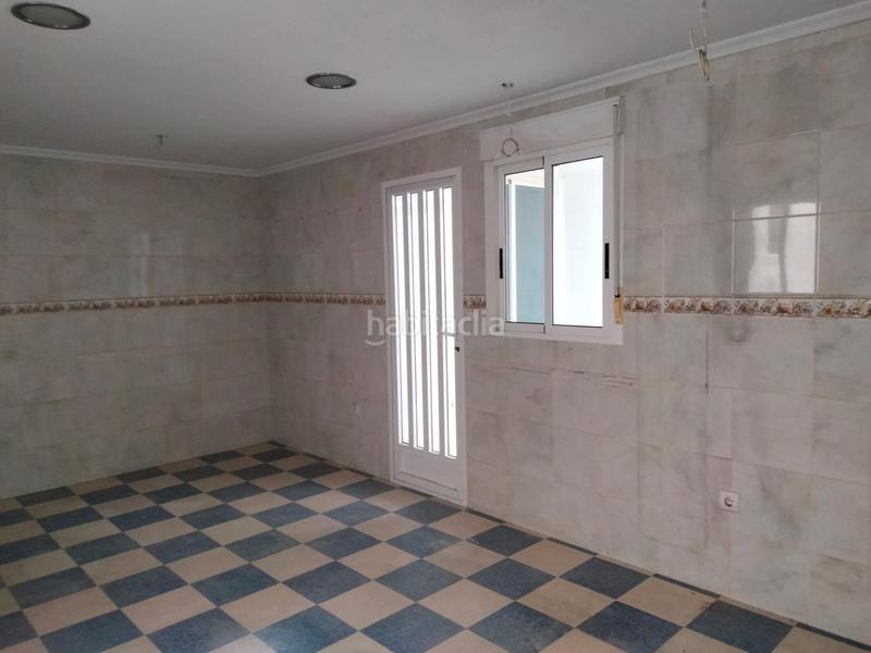 Foto af68c77f-55fb-4ce7-952e-ed434d759ff6. Etagenwohnung in Reina Victoria - Miguel Hernández Elche / Elx