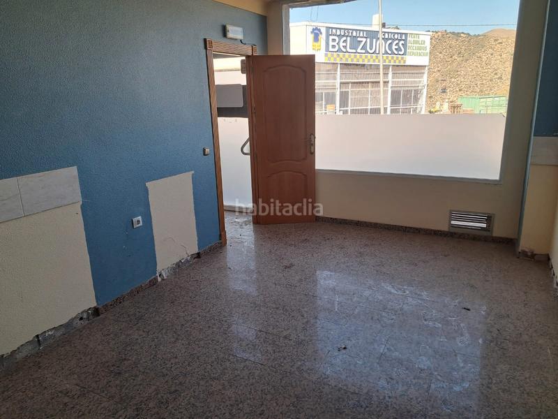 Foto 44a9c64e-0f31-40f5-90c2-db35bfa35bd8. Local comercial excelente local comercial en Huércal - Overa