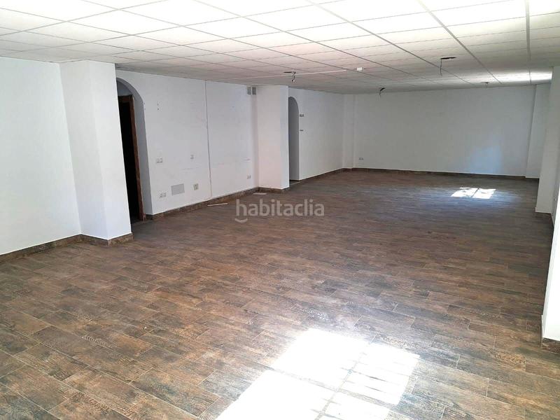 Foto 7f8d31ab-9be9-43cd-ad43-fc78f443956e. Local comercial excelente local comercial en Huércal - Overa