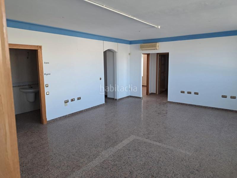 Foto aa6b1cd2-f53d-433f-87ff-883c6b1a1f3e. Local comercial excelente local comercial en Huércal - Overa