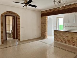 Casa in Calle de la garza 6. Bungalow oportunidad excepcional