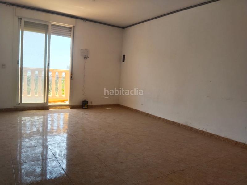 Foto bd55d5ee-710e-4137-a7e4-2d1b1fa859b4. Pis a puebla de Vícar Vícar