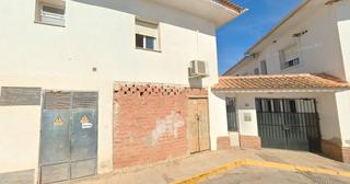 Business premise in Calle Guadiamar 16