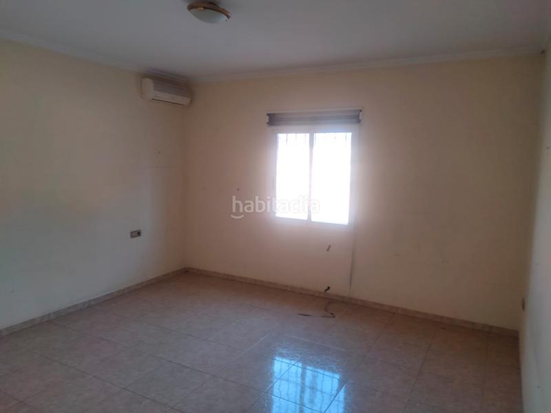Foto 0d18e8e0-f69c-4e88-88df-97ca06626da6. Chalet finca rústica con casa rural en Ciutat Esportiva Elche / Elx