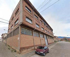 Local Comercial a Calle pinos 8