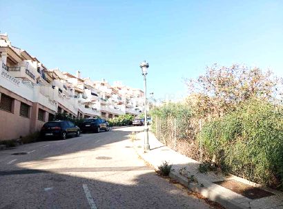 Foto 800847e1-6816-45c5-80af-628ad1d08857. Terreny residencial a urbanizacion Nerja golf 18 a Nerja