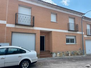 Casa adossada a Calle espino ii 8