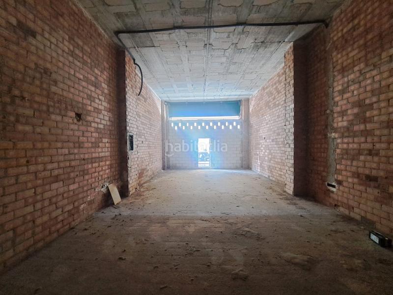 Foto f4e9620d-68e2-481b-bb76-49ea9f1e5189. Local commercial dans El Plantinar - Avda. La Paz - El Juncal Sevilla