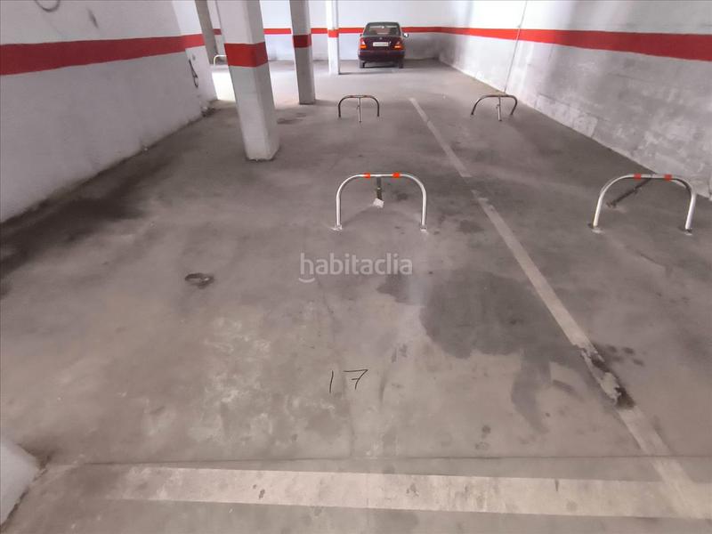 Foto a8e15cb1-bc68-465e-ad1e-dfcbba61c9b4. Parking voiture dans Torreforta Tarragona