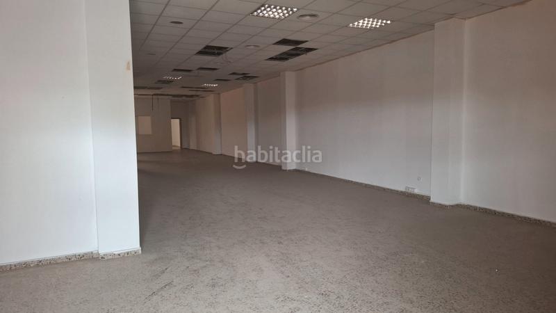 Foto b3408ac6-ede7-45ce-b8b2-e480d964c903. Local comercial en Agost