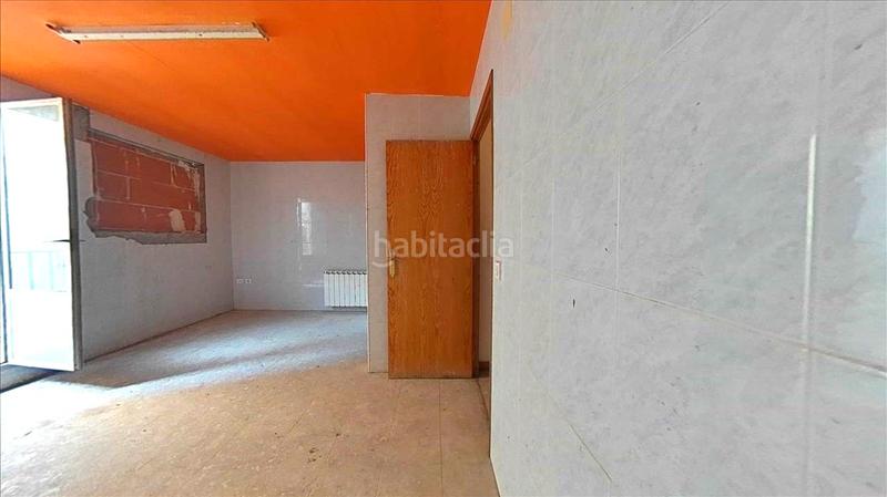 Foto 2487f5b4-7f8f-4538-9fa4-55eb809a4e5d. Local comercial a Sariñena