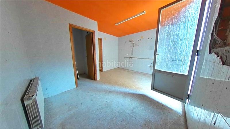 Foto 374fc8bc-054d-4eed-bc95-4540294babe8. Local comercial a Sariñena