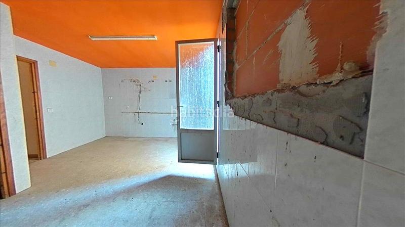 Foto 77759511-0f94-4bd6-bf4b-dad400724e02. Local comercial a Sariñena