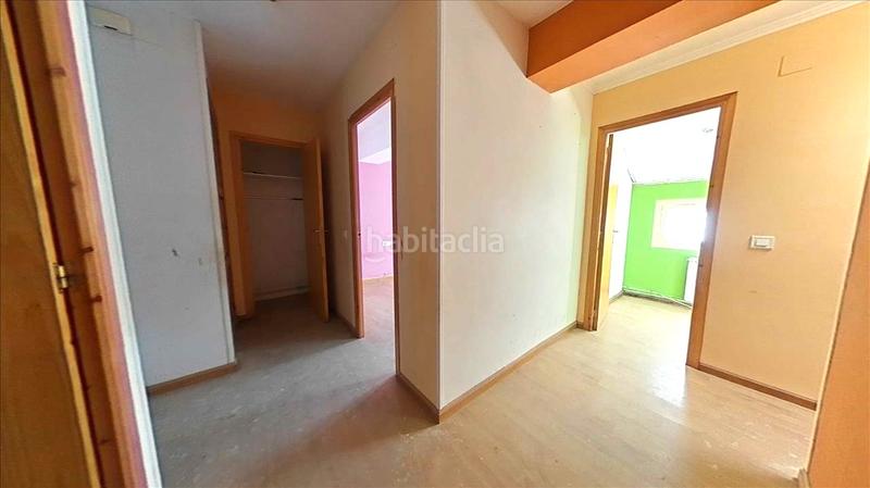 Foto a1360535-4d8f-421c-b166-9947804413a3. Local comercial a Sariñena