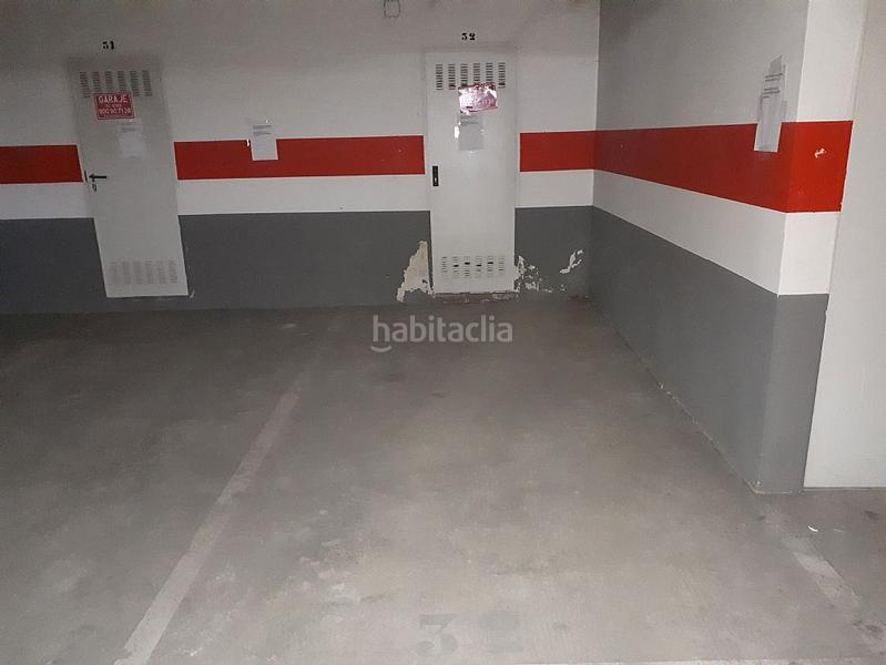 Foto a8111be2-5157-4ffd-bc2b-8c2e67b7a1c8. Aparcament cotxe a Cariñena