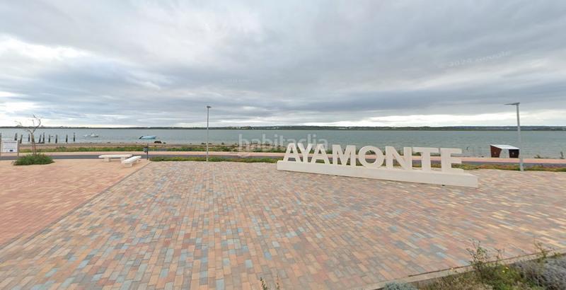 Foto c2fd1a90-b54c-443a-ac06-93a11f3aed6b. Casa en Ayamonte ciudad Ayamonte