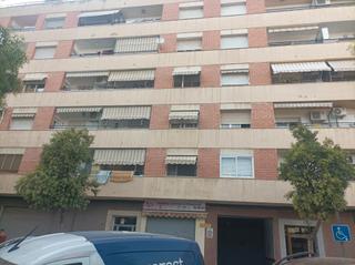 Pis  Carrer de macià vila