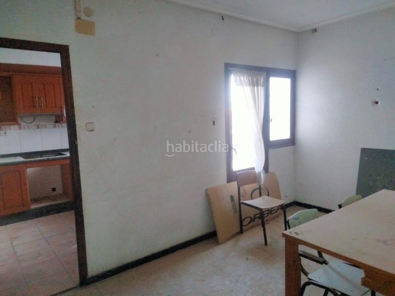 Foto 8a8cfe34-c589-4160-a9f9-f0a9ec75b039. Piso en Novelda