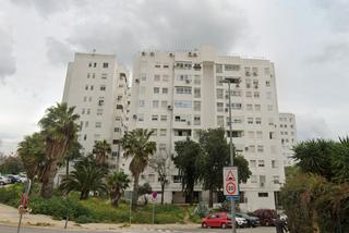 Pis  Barrio jardín atalaya a. Activo ocupado por un tercero” “imposible visita intereior” “sol