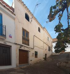 House  Calle iglesia