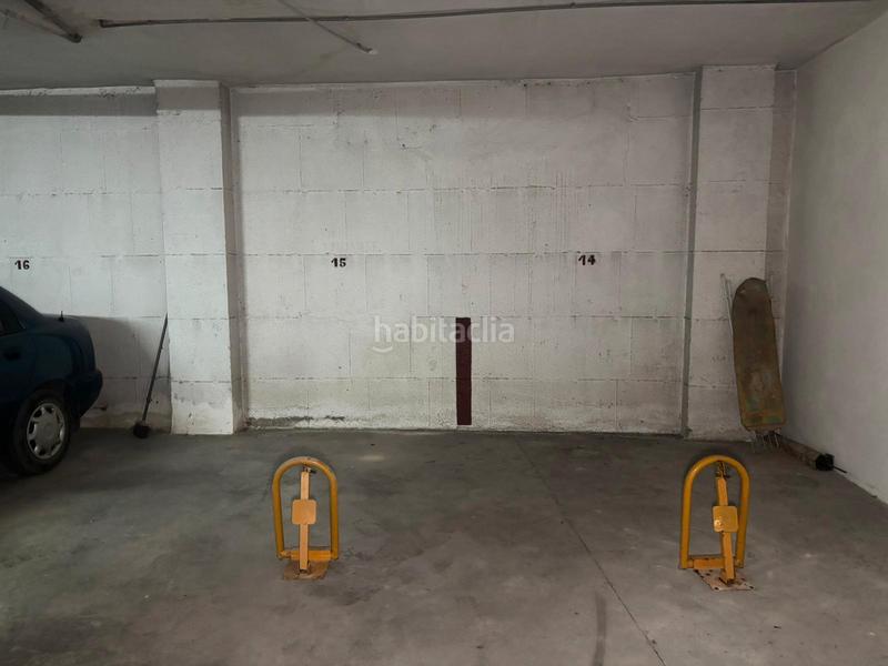 Foto 3fae9bb9-bb39-47f7-bbde-24a7d66270f7. Aparcament cotxe a Mazarrón casco urbano Mazarrón