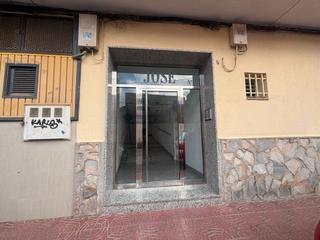 Parking coche en Calle Mami