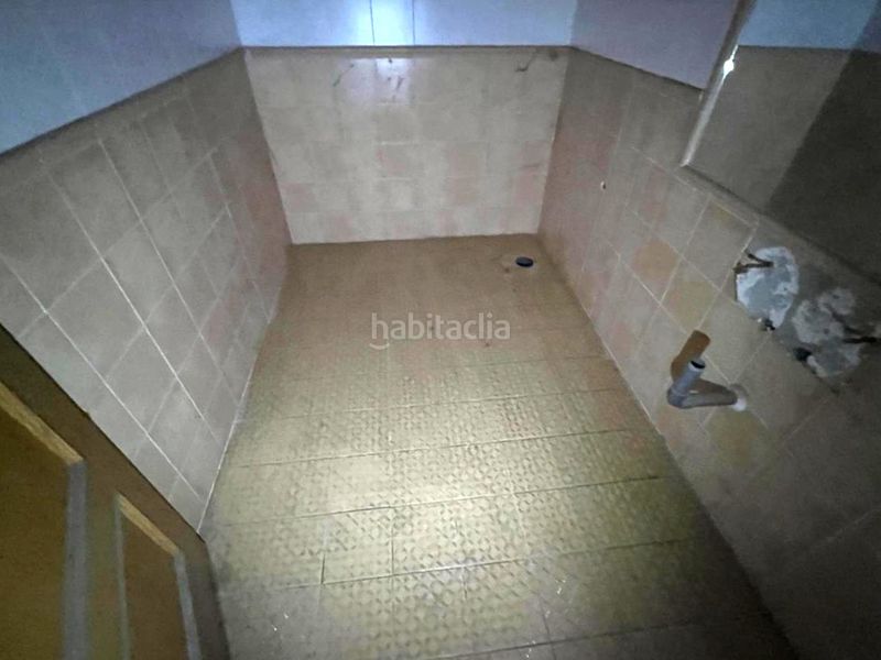 Foto 4dc0d948-8223-4095-9d03-ca41eede7bd3. Edificio in avenida castillo de Escalona 101 in Escalona