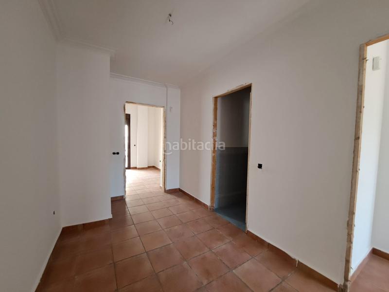 Foto 9bdb80c1-49d5-477d-950a-e712c3a6b211. Casa adossada a Santa Eufemia Tomares