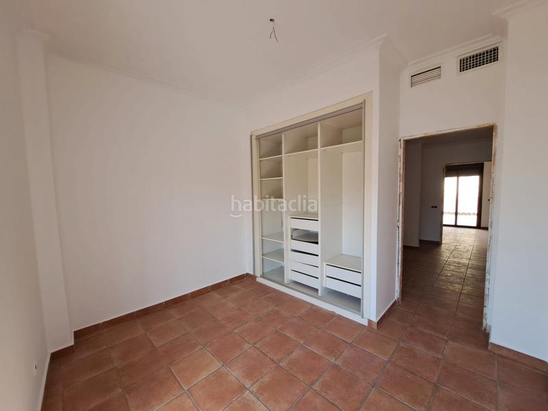 Foto d7892994-cb89-4fee-b49d-45267a515ab1. Casa adossada a Santa Eufemia Tomares