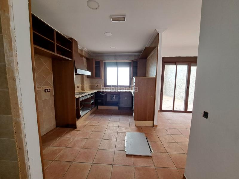 Foto f750ec4a-4af0-4449-b696-d7a1896c9e0b. Casa adossada a Santa Eufemia Tomares