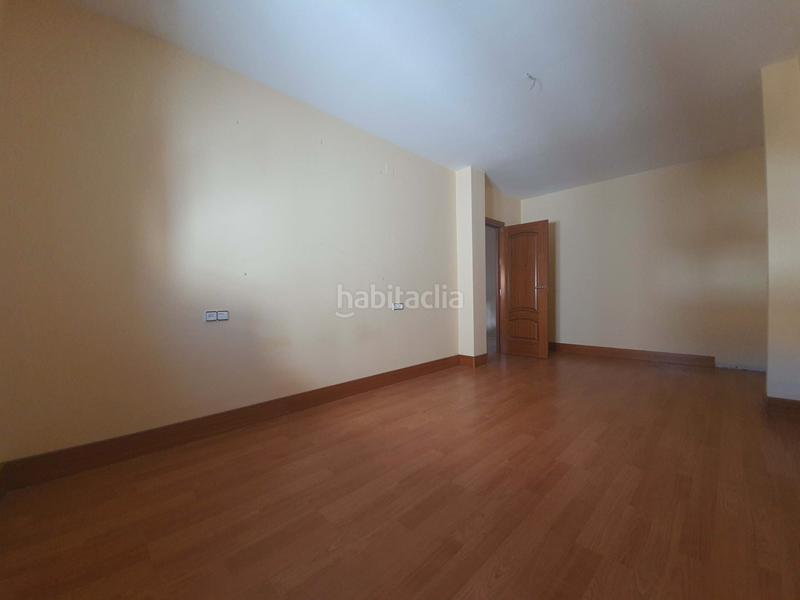 Foto 46ba5a5b-fcb8-400d-9cf6-963ed0d74cc1. Casa con parcheggio in Íllora