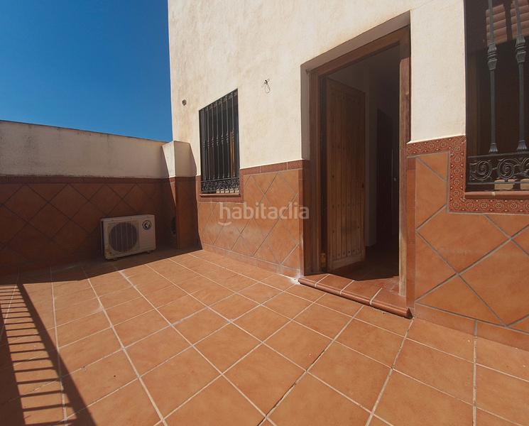 Foto d3118bdd-0d3b-4f17-968d-eb54a282de03. Casa con parcheggio in Íllora