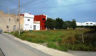 Terreno residencial  Carrer camí recortes