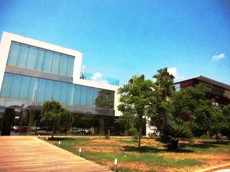 Foto aef3f83b-6984-4c70-b5b7-694d76d49aed. Ufficio in Parc Tecnològic Paterna