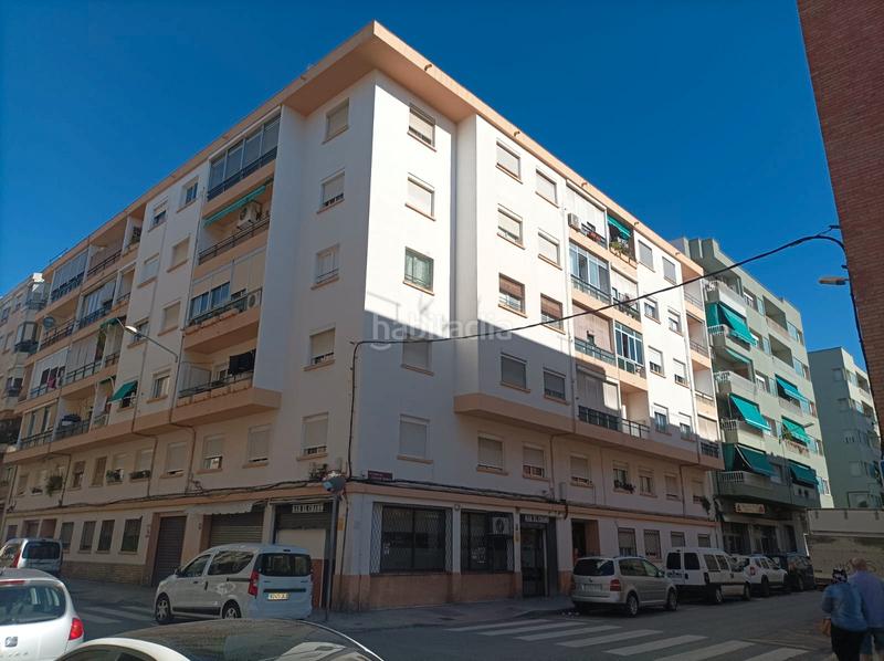 Foto 322e67cd-f6b7-4fae-8e06-dd4217516d0a. Piso en Llevant Reus