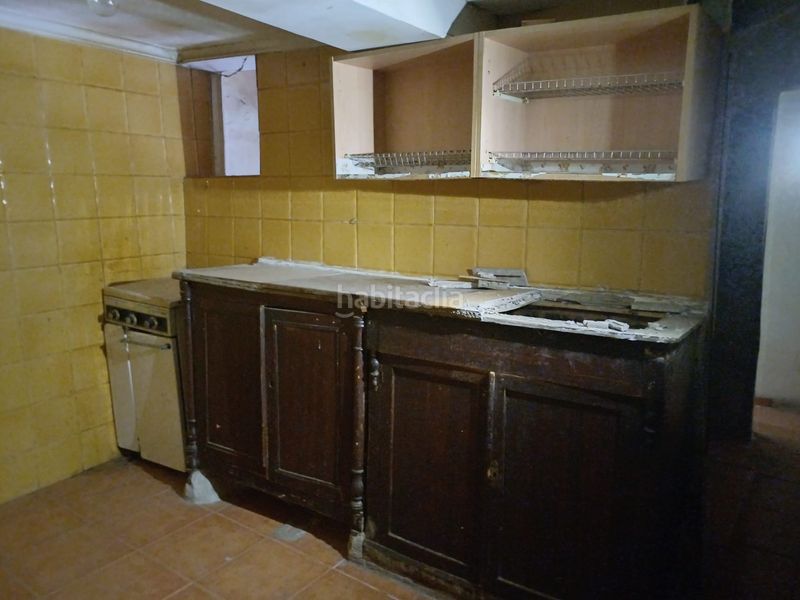 Foto a098d5f7-6aaa-41ec-b891-e0dfdd971662. Casa a Autol