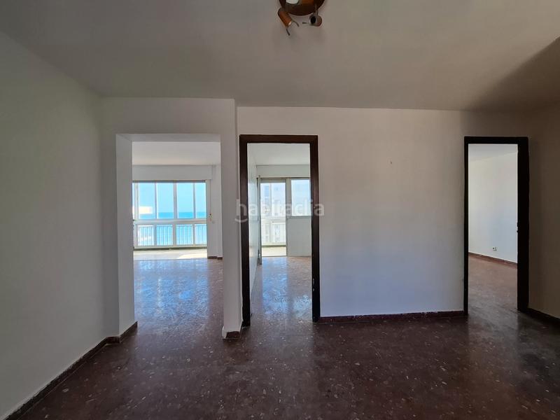 Foto 2ac66404-b217-4b26-971c-a6f1d522d5f1. Appartement dans Las Gaviotas - Carvajal Fuengirola