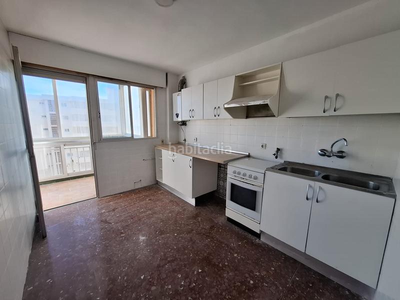 Foto bcdaebb6-44b1-42a9-ab67-d5368e730324. Appartement dans Las Gaviotas - Carvajal Fuengirola