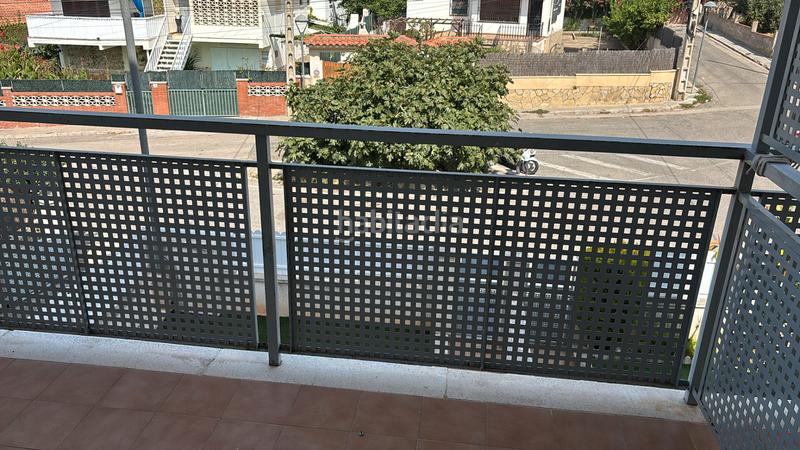 Foto c92c9ccf-58a8-4603-9d98-f4cb8a972cd9. Appartamento con parcheggio in Cunit residencial Cunit